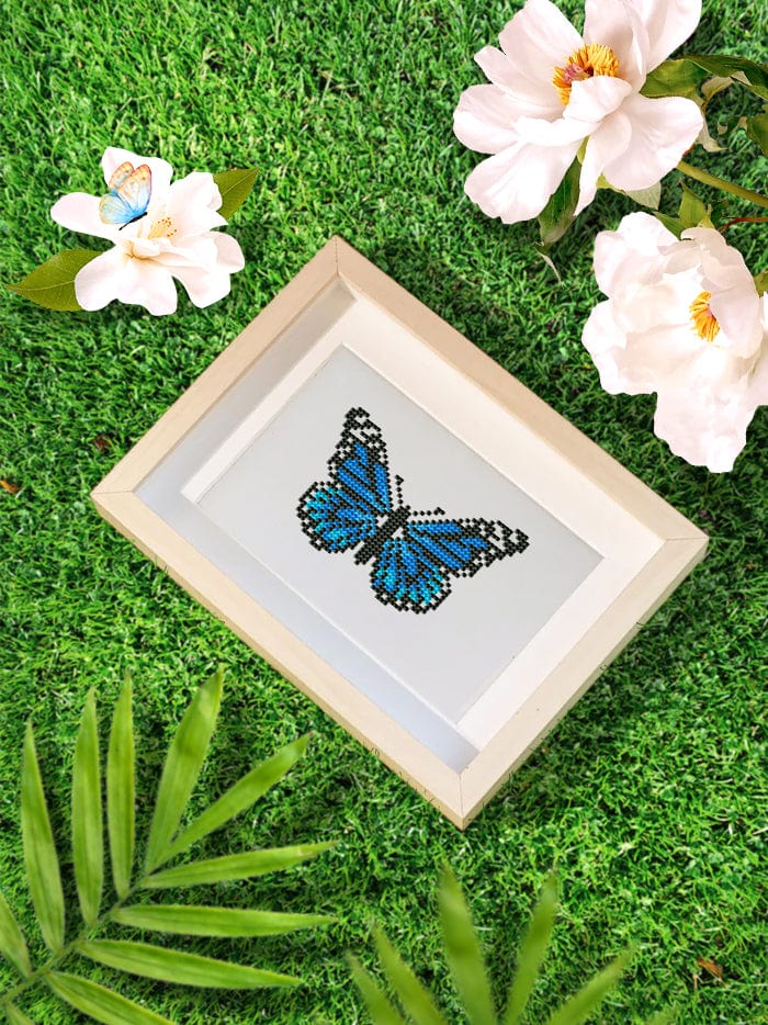 ColourMost™ Mini Diamond Painting Series #06: 'Butterfly Bliss 2' - Frameless 12-in-1 Set (6"x7" / 15x18cm)
